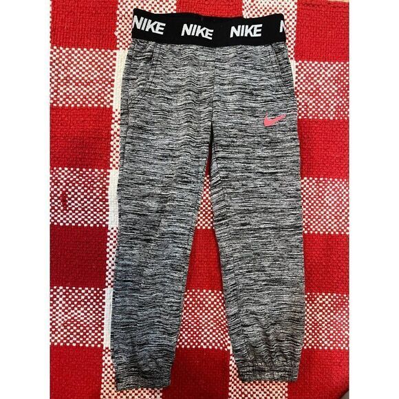Nike Girls Heathered Grey Pants With Pockets (4) - Picture 1 of 2